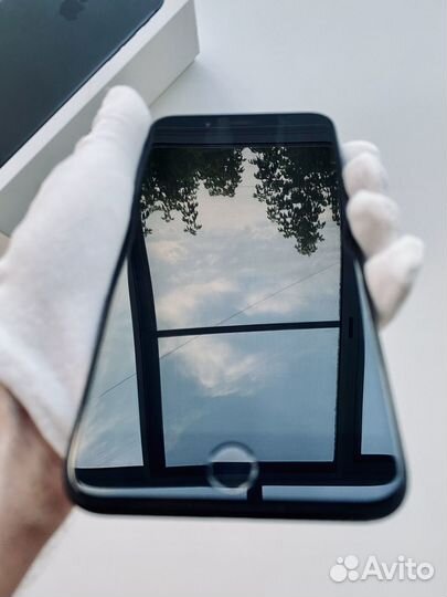 iPhone 7 Plus, 32 ГБ