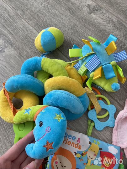 Игрушки для малышей цена за все