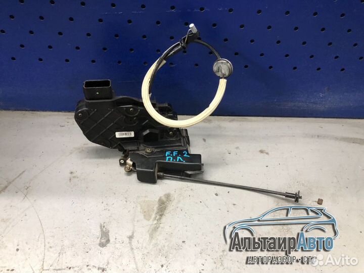 Замок передней левой двери Ford Focus 2