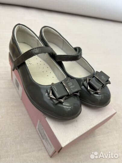 Туфли для девочки 28 размер