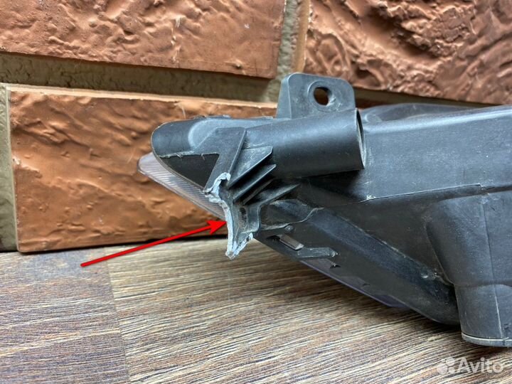 Фара противотуманная правая Volvo XC90 XC60 2015+