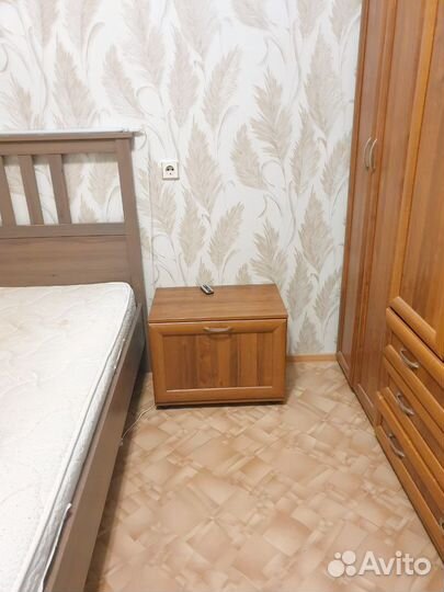 Тумба прикроватная бу
