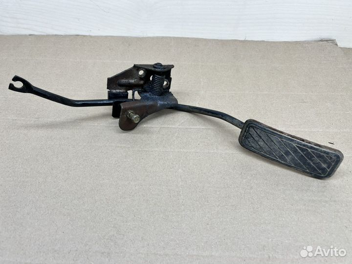 Педаль газа Kia Sorento 1 (Кия Соренто 1) G4JS 2.4