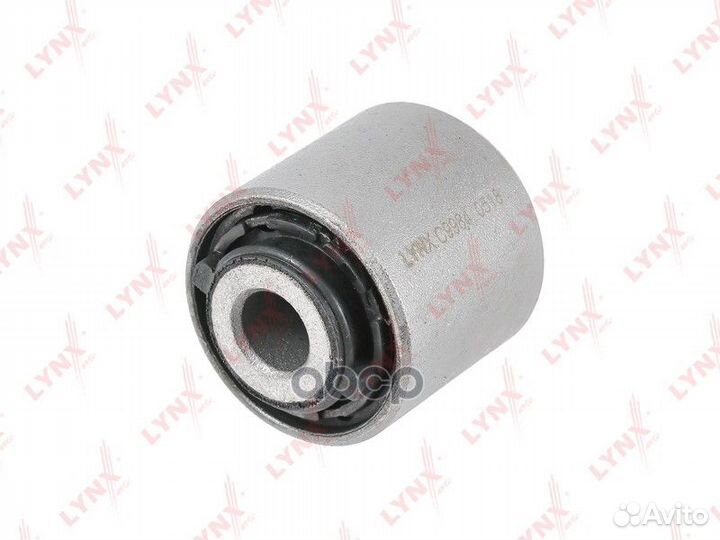 Сайлентблок рычага подвески зад прав/лев C9