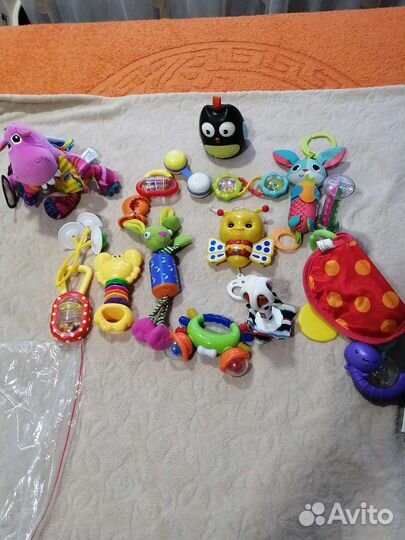 Игрушки для малыша