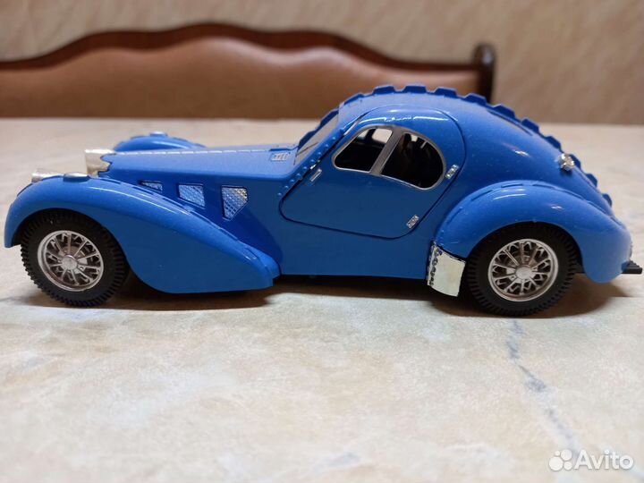 Модель Bugatti Atlantique 1/32