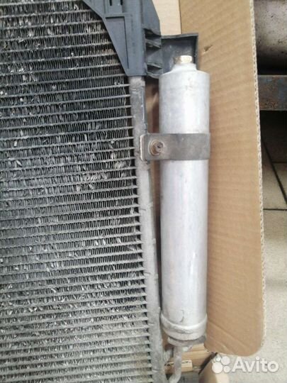 Радиатор кондиционера на Ниссан Теана J32