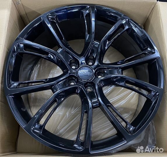 Новые диски R22 Jeep Grand Cherokee WK2