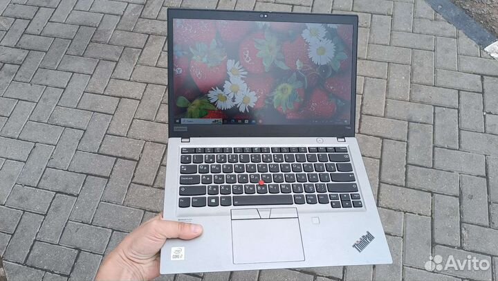 Ноутбук Lenovo thinkpad t14s i7 16/500