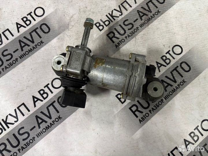 Моторчик стеклоподъемника задний правый Mercedes M