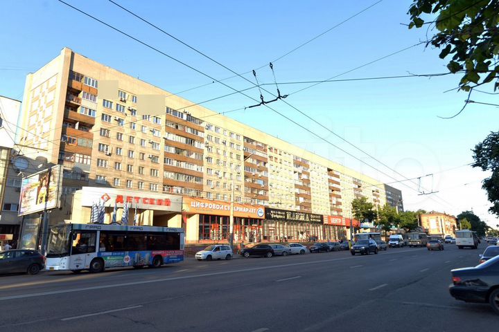 2-к. квартира, 63 м², 4/10 эт.