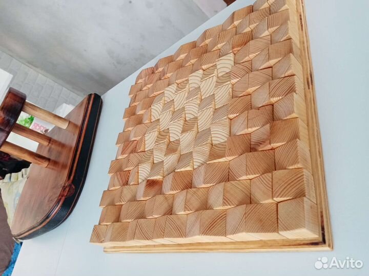 Панно из спилов дерева