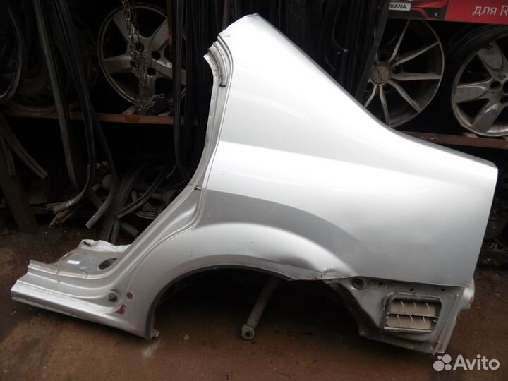 Четверть задняя левая Рено Логан 1