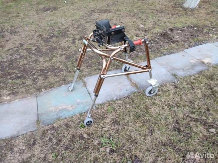 Ходунки для детей инвалидов симс2