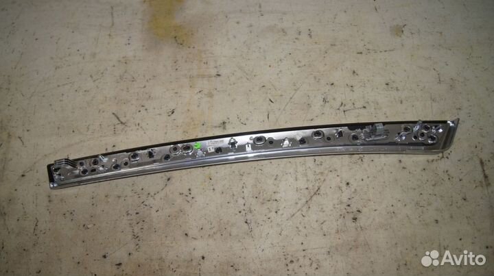 Накладка обшивки двери FR BMW 520i F11