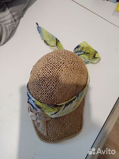 Головные уборы женские