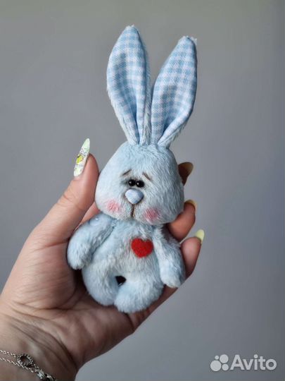 Плюшевый заяц