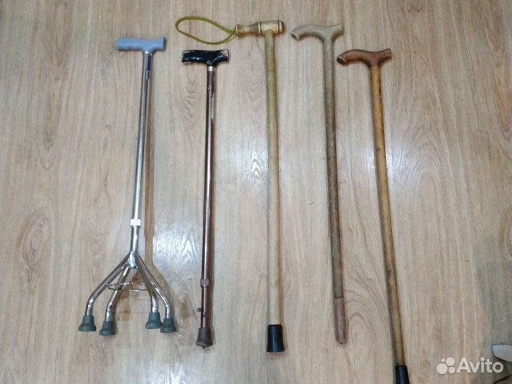 Трость, палка для ходьбы