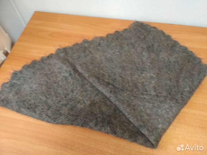 Пуховый платок серый новый