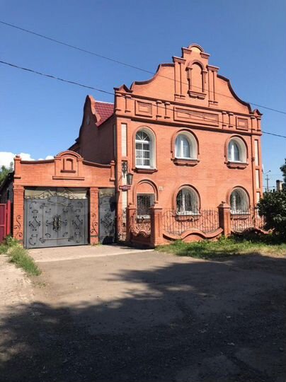 Коттедж 170 м² на участке 7 сот.