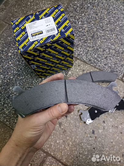 Колодки тормозные Hummer H2