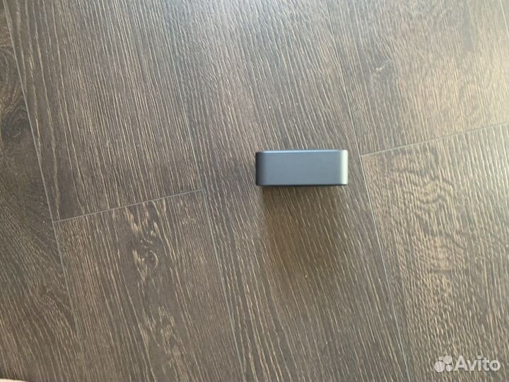 Колонка jbl go essential