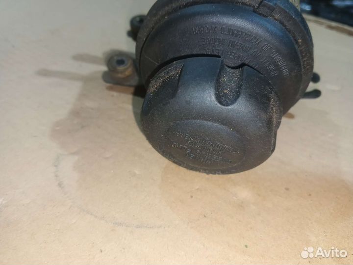 Бачок гур Hyundai Matrix