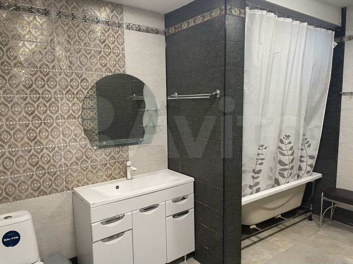 Дом 156 м² на участке 6 сот.