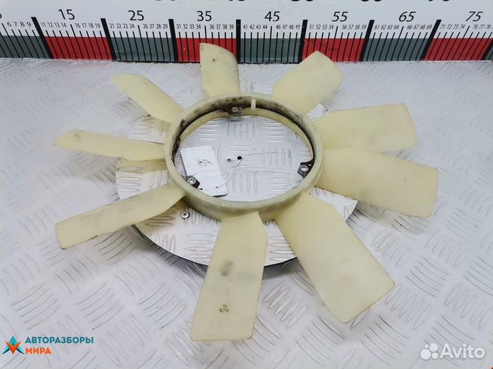 Крыльчатка вентилятора (лопасти) Mercedes-Benz