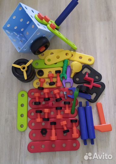 Конструктор на 80 предметов