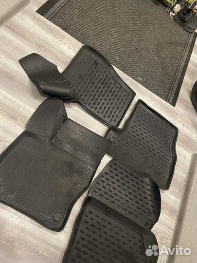Автомобильные коврики резиновые ford focus 3