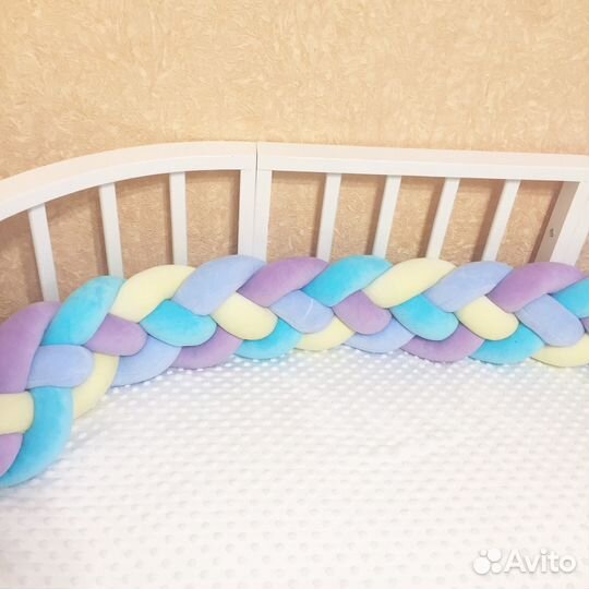 Бортики косы в кроватку