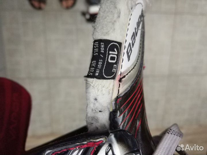 Продам хоккейные коньки