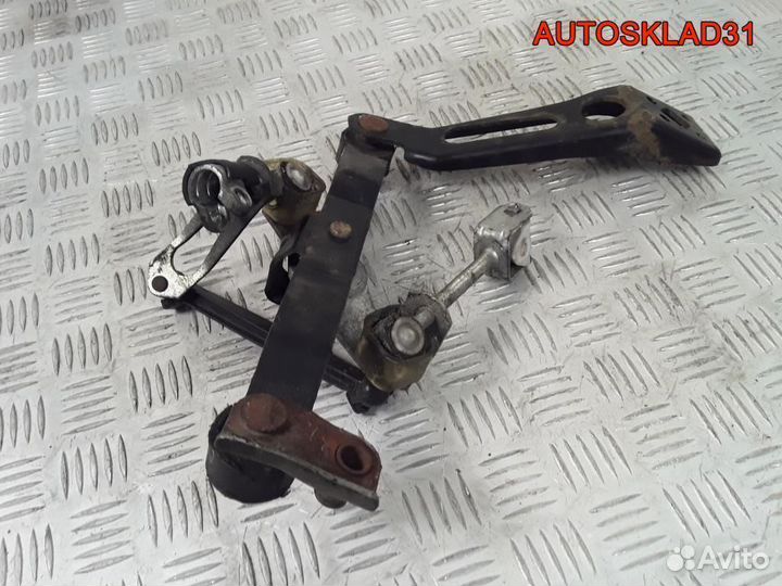 Механизм выбора передач Opel Astra H 90578183