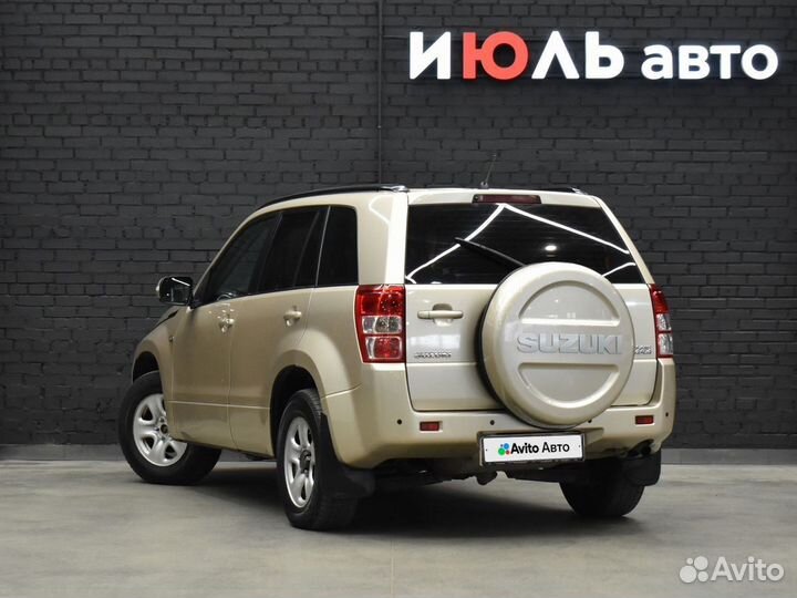 Suzuki Grand Vitara 2.0 AT, 2010, 189 182 км