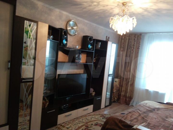 2-к. квартира, 60 м², 8/18 эт.