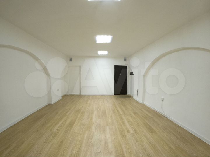 Свободного назначения, 30 м²