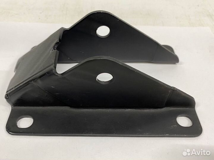 Кронштейн реактивной штанги Ваз 2107 продольной