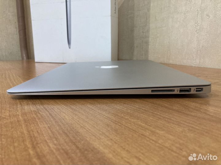 Ноутбук MacBook Air 13 2017