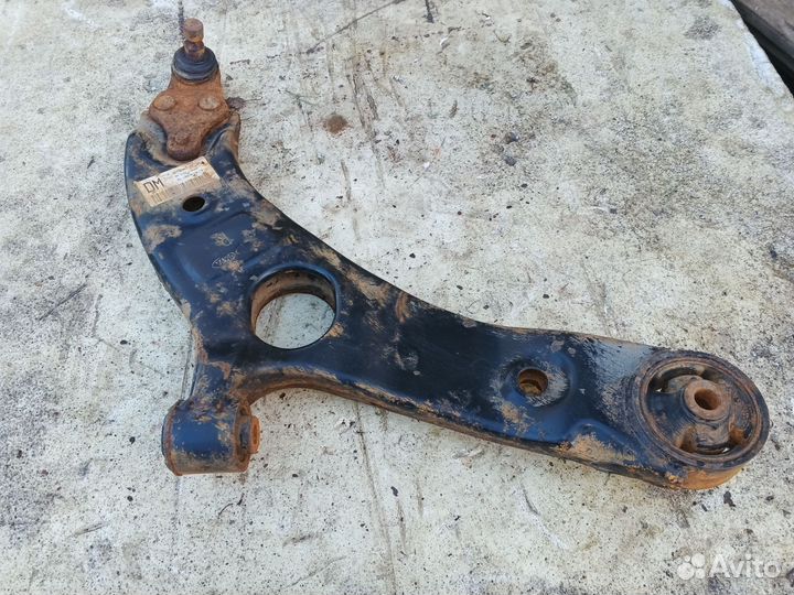 Рычаг передний правый Hyundai Santa Fe 3