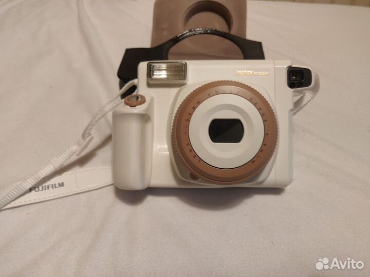 Фотоаппарат моментальной печати Instax wide 300