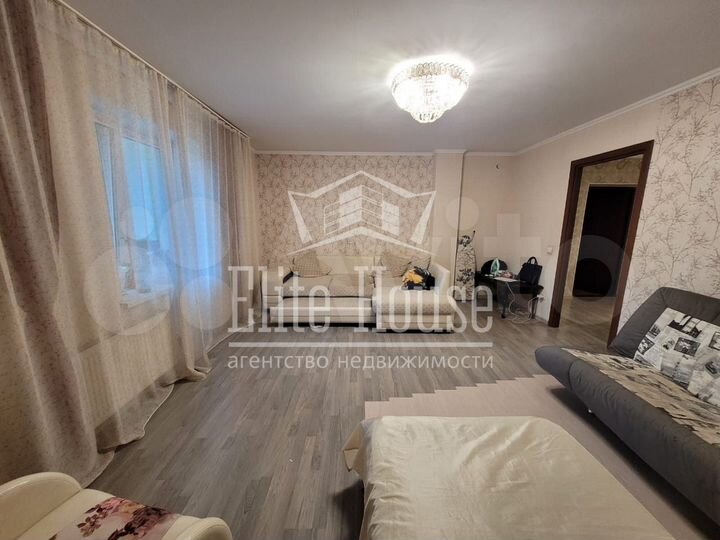 3-к. квартира, 96 м², 2/10 эт.