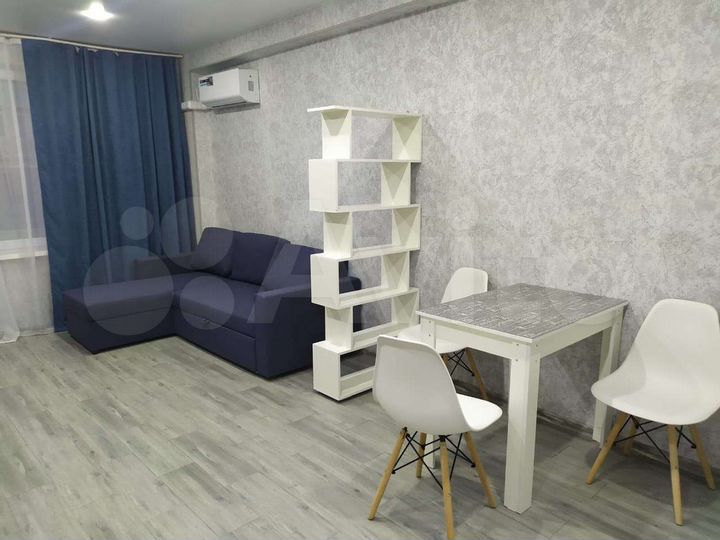 Квартира-студия, 43 м², 1/3 эт.