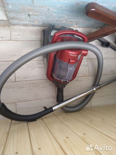 Пылесос redmond 1800w