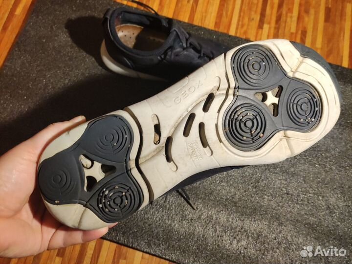 Кроссовки стелька 28,5см geox 44p