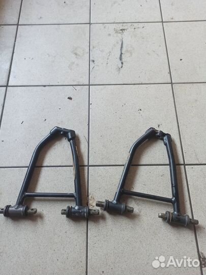 Рычаг верхний Polaris 800 PRO RMK 155