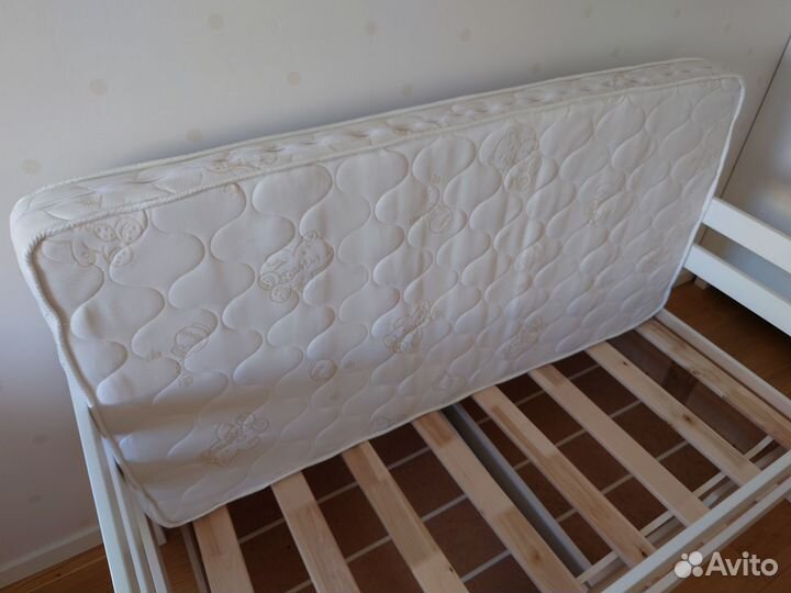 Детская кроватка 160 x 80 с матрасом