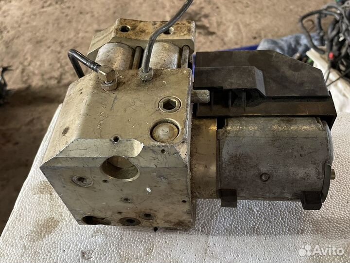 Блок абс W140