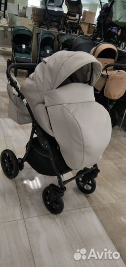 Pituso Коляска 2 в1 Nino короб+прогулка Кожа