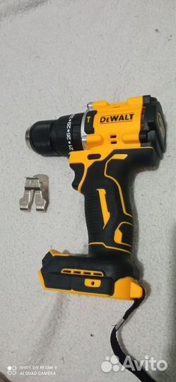 Аккумуляторная дрель- dewalt DCD805NT